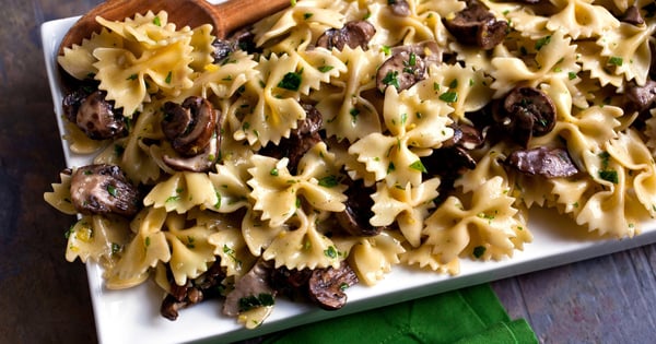 Pasta With Mushrooms and Gremolata