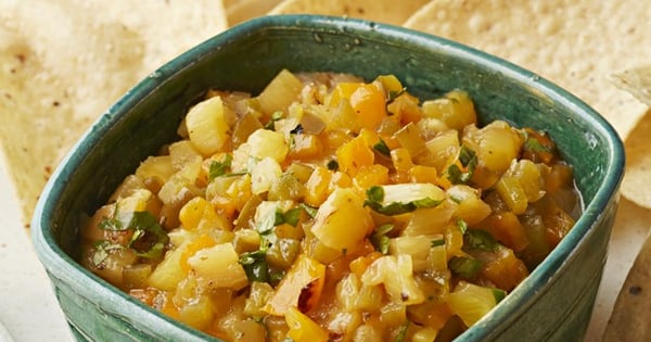 Spicy Jalapeño-Pineapple Salsa