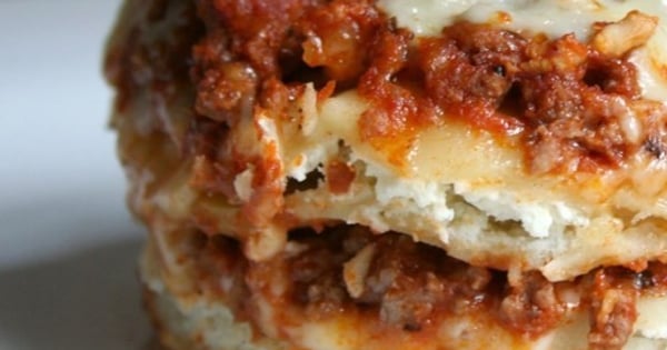 Beefy Baked Ravioli