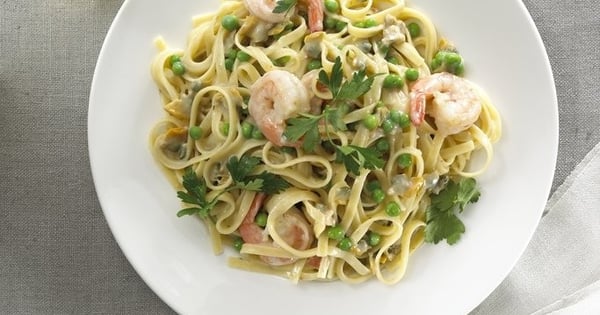 Creamy Seafood Fettuccine
