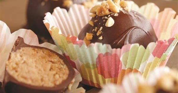 Peanut Butter Chocolate Cake Bites