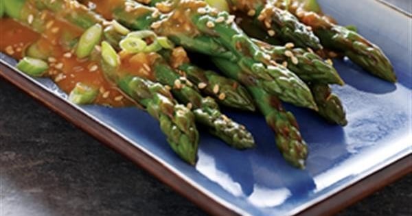 Fresh Asparagus with Peanut Sesame Sauce