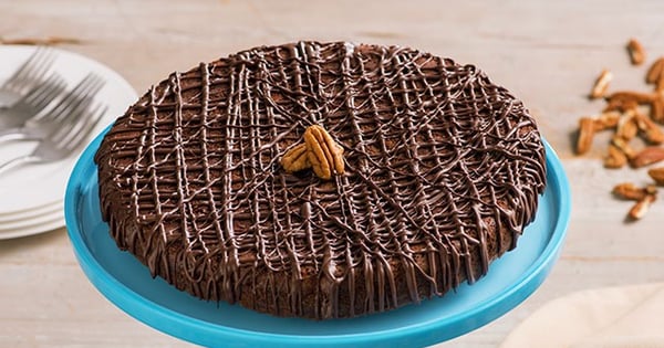 BAKER'S One-Bowl Bittersweet Torte