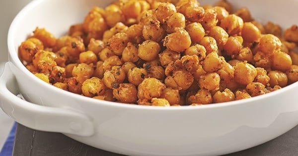 Roasted Cajun Chickpeas