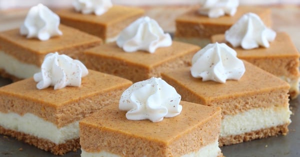 Pumpkin cheesecake bars