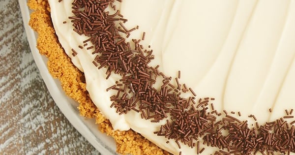 No-Bake Irish Cream Cheesecake