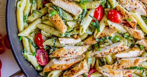 30 Minute Pesto Penne with Chicken and Cherry Tomatoes