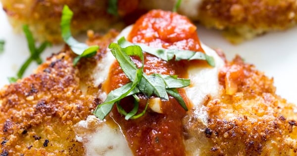 The BEST Chicken Parmesan