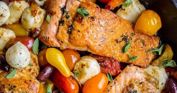 Pan-Seared Salmon with Cherry Tomatoes and Mozzarella