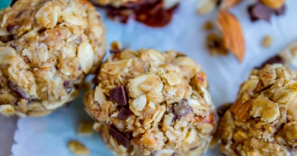 No Bake Peanut Butter Oatmeal Energy Bites