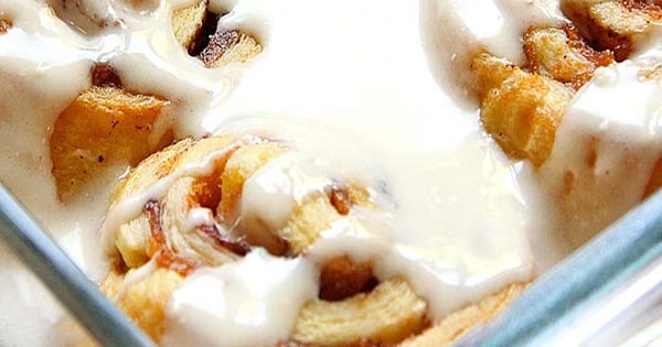 Easy Pumpkin Cinnamon Rolls