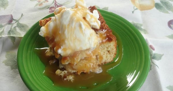 Double Apple Caramel Cake