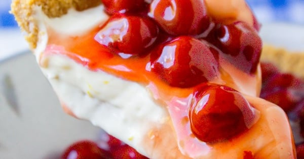 No Bake Cherry Cream Cheese Pie
