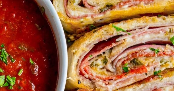 Classic Stromboli Recipe (Easy Dinner or Quick Appetizer!)