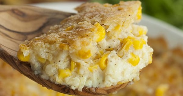 Old-Fashioned Creamed Corn Casserole
