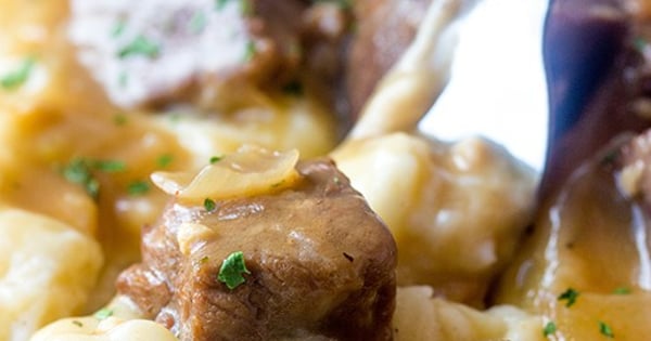 Slow Cooker Beef Tips and Gravy