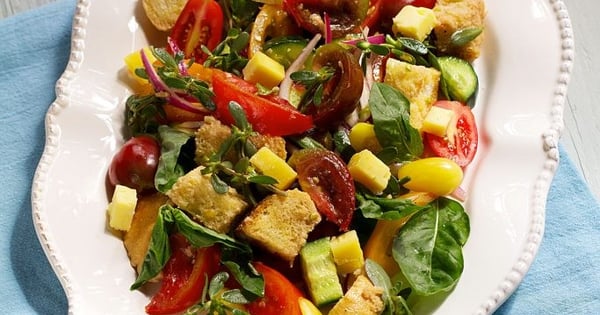 Purslane Panzanella Salad