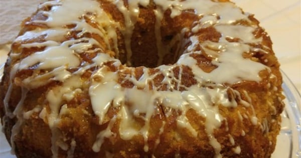 Jewish Apple Cake from Bubba's Recipe Box