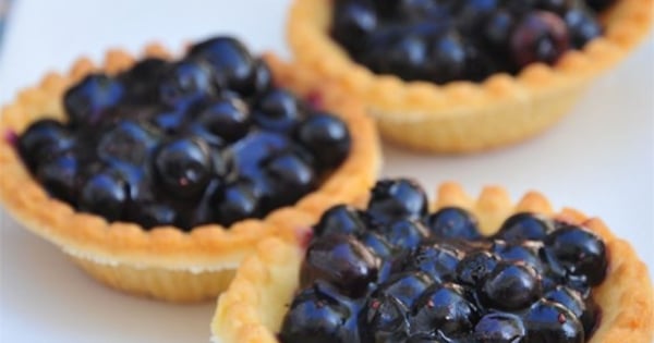Topless Blueberry Pie