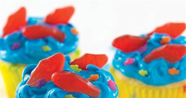 Aqua Blue Seaside Cupcakes