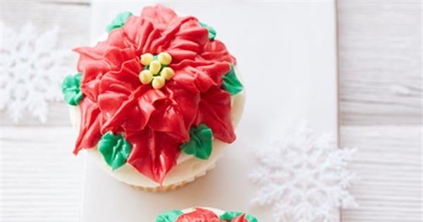 Poinsettia Cupcakes