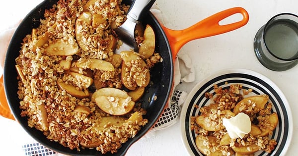 Bourbon Apple Crisp
