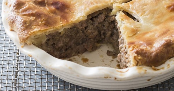Country Meat and Potato Pie