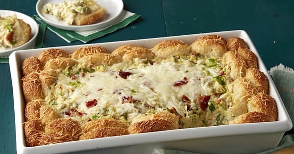 Garlicky Bacon 'n Brussels Sprouts Dip