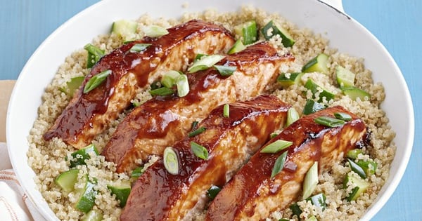 Barbecue Salmon with Zucchini and Quinoa
