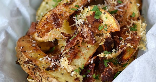 Baked Parmesan-Bacon Garlic Potato Wedges