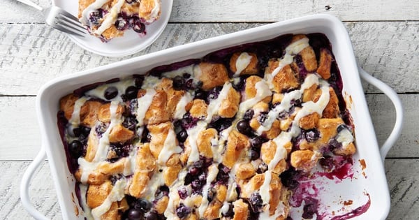 Blueberry-Lemon Cinnamon Roll Breakfast Bake