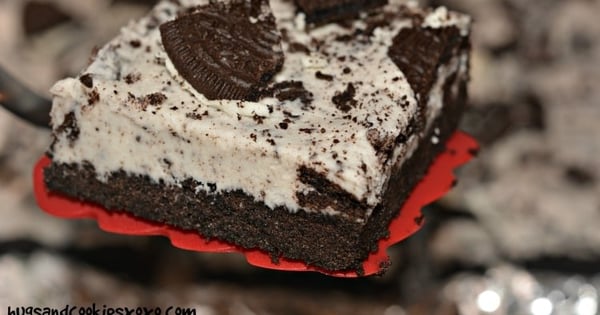 Oreo Butter Cream Bars