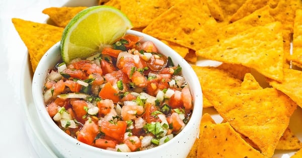 Fresh Tomato Salsa (Pico de Gallo)