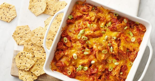 Cheesy Chicken Tinga Dip
