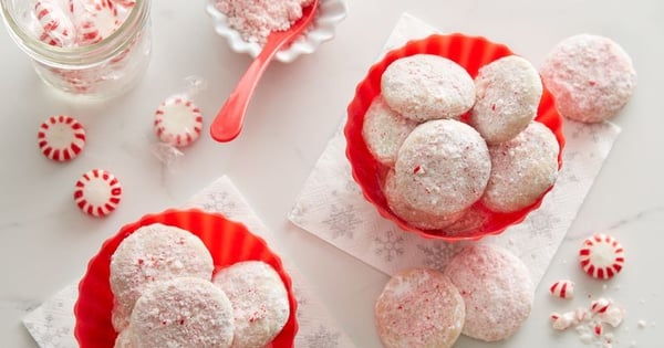 Peppermint Tea Cakes