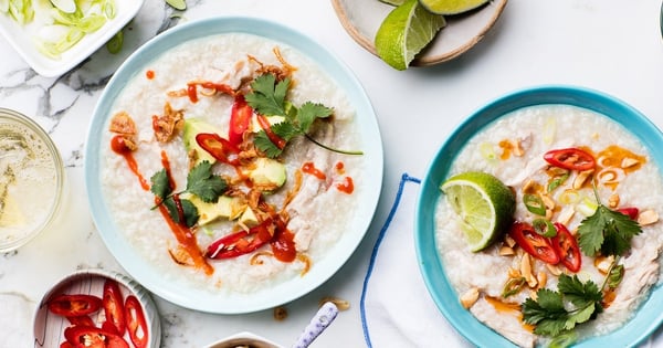 Slow-Cooker Chicken Congee