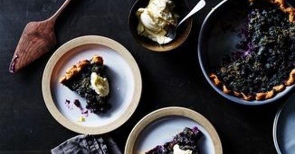 Blueberry Lemon Poppy Seed Pie