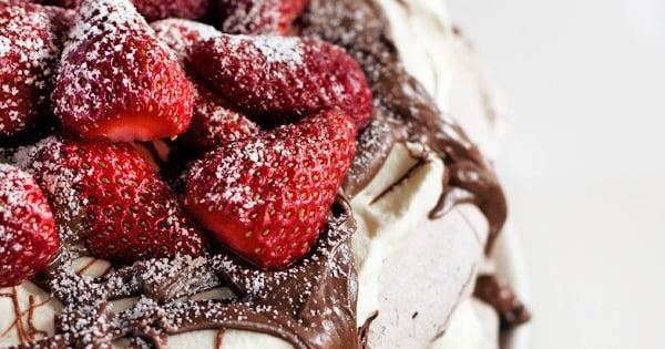 Chocolate Pavlova with Nutella and Strawberries