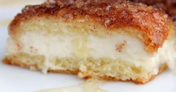 Sopapilla Cheesecake Pie