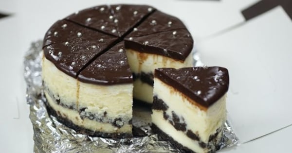 Chocolate Cookie Cheesecake