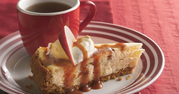 Caramel Apple Cheesecake