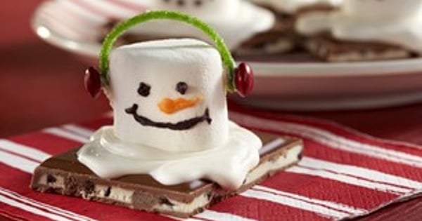 OREO Chocolate Candy Bar Melting Snowmen