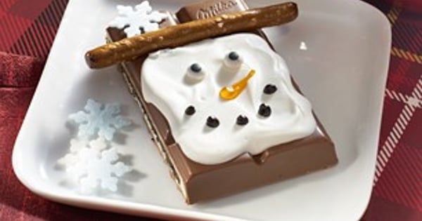 OREO Big Crunch Bar Snowmen