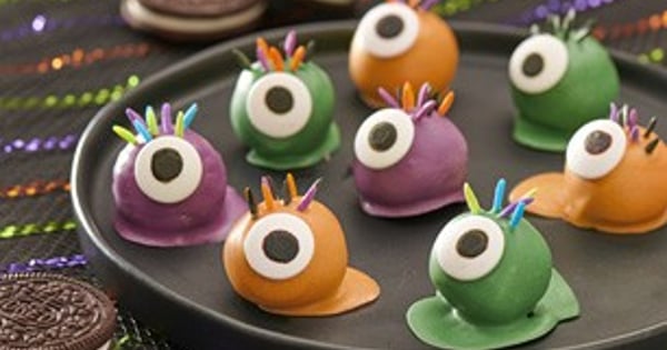 Eyeball Cookie Balls