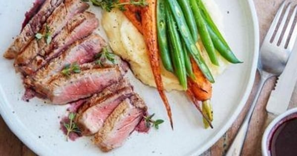 Curtis Stone's Pan-Seared Porterhouse Steaks with Red Wine Sauce