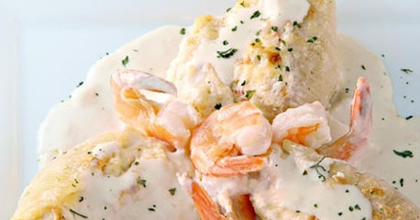 Shrimp & Crab Stuffed Shells in Garlic Cream Sauce