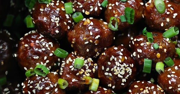 Slow Cooker Sticky Garlic Sesame Meatballs