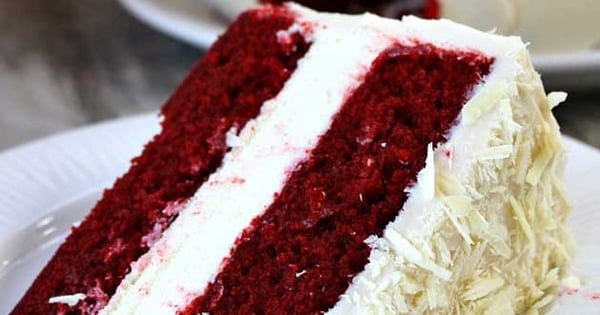 Red Velvet Cheesecake