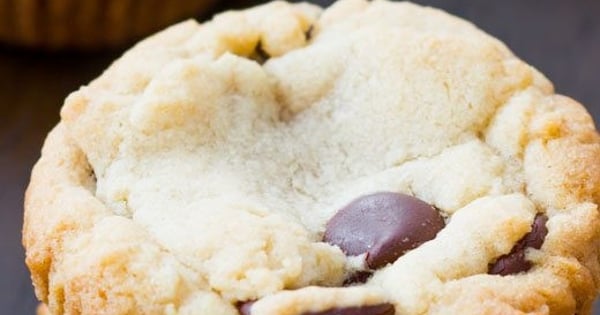 Chocolate Chip Cookie Dough Cupcakes