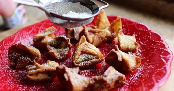 Nutella Wontons